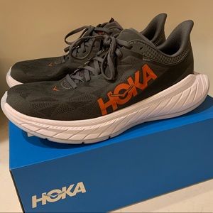 Hoka Carbon X2